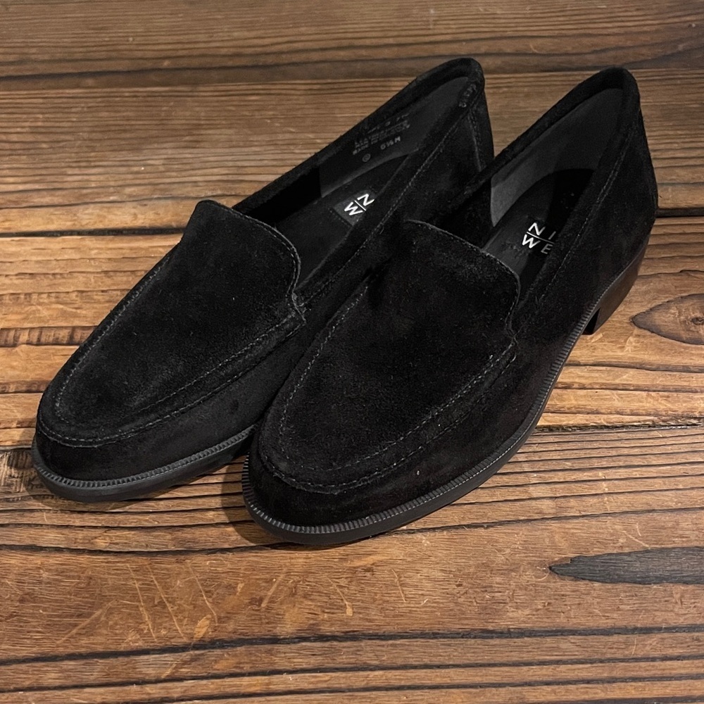 New Nine West Black Suede Loafers